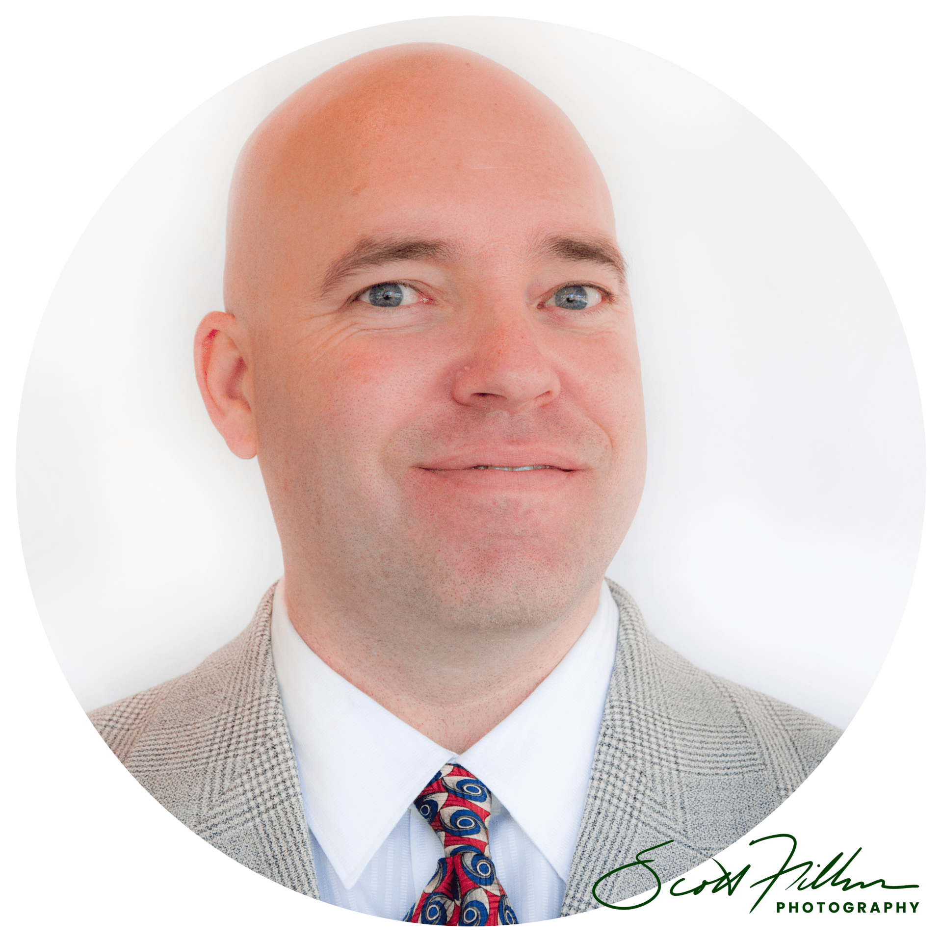 Scott Fillmer Profile Photo with Signature