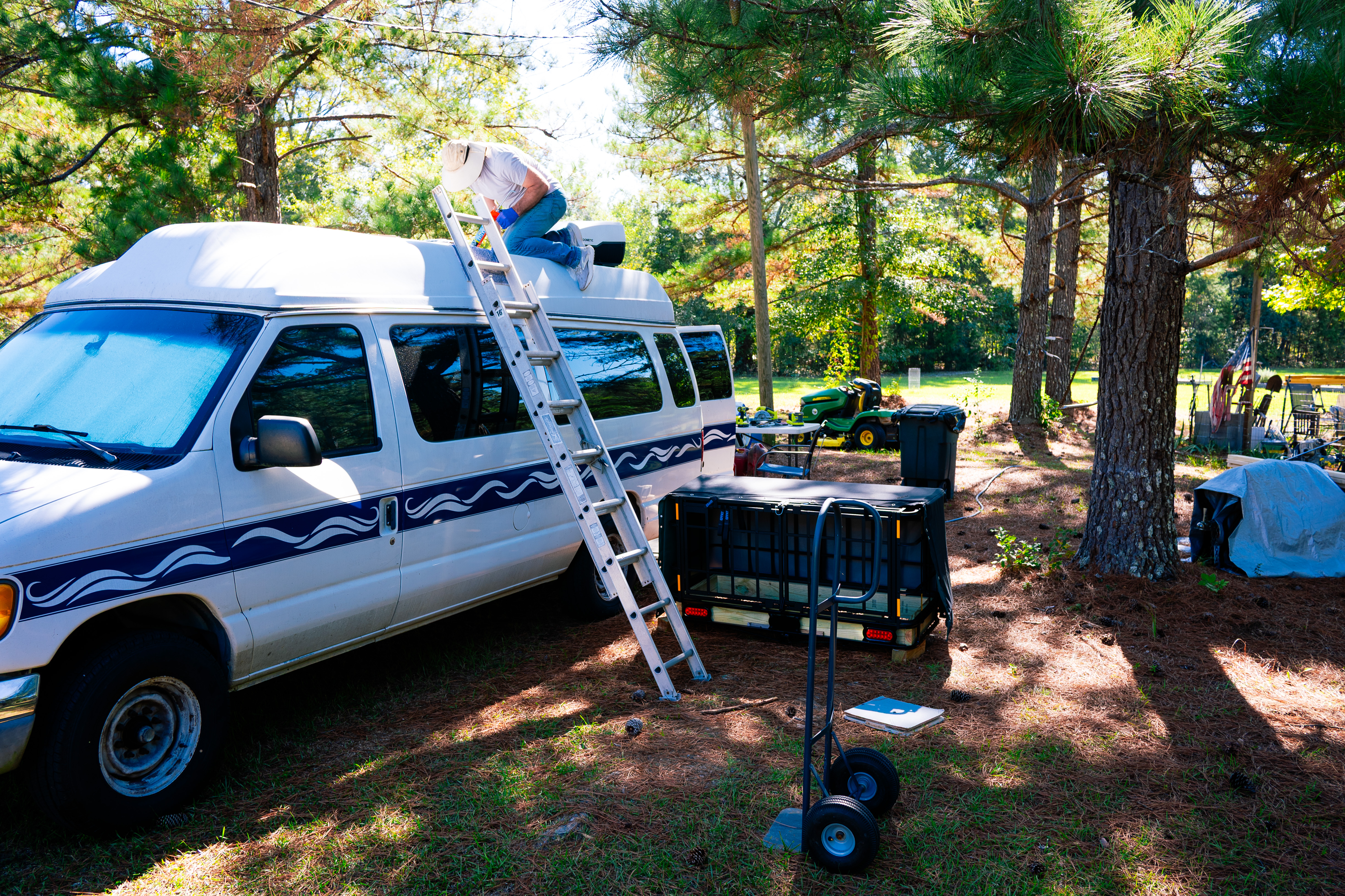 Dark Mornings and Van Conversion Work